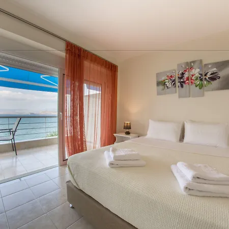 شقة Kiveri Apartments كيفيريون