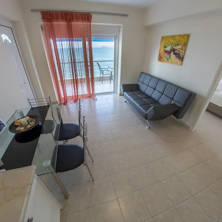 Kiveri Apartments Daire Kivérion