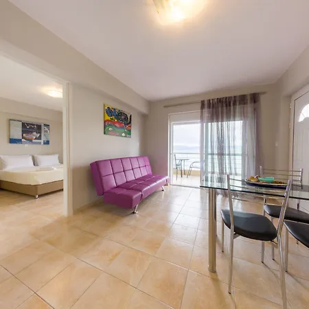 Kiveri Apartments *