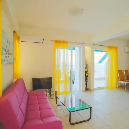 Kiveri Apartments *