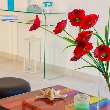 Kiveri Apartments *