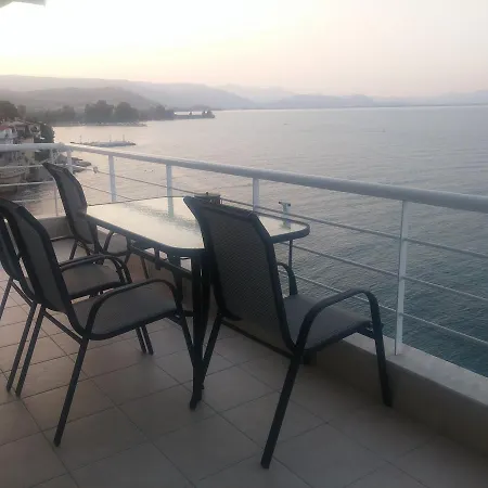 Kiveri Apartments Κιβέρι