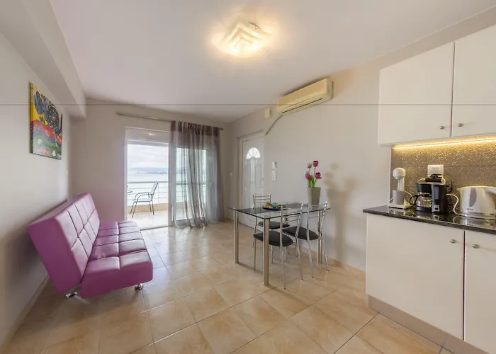 Kiveri Apartments 公寓