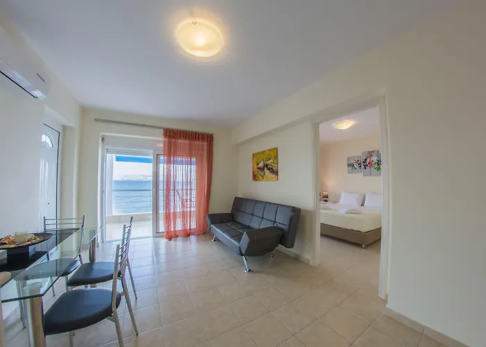 Kiveri Apartments 公寓